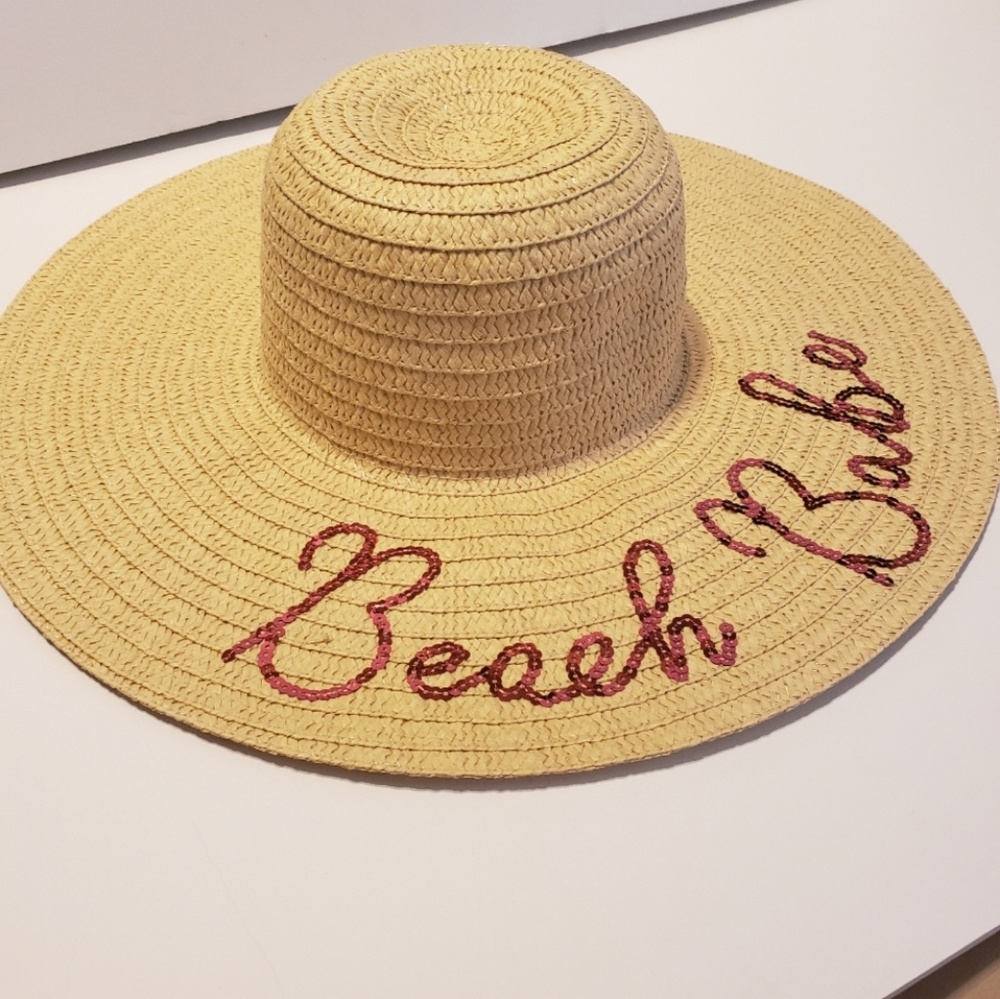 Beach Babe 🏖 Straw Summer Floppy Hat